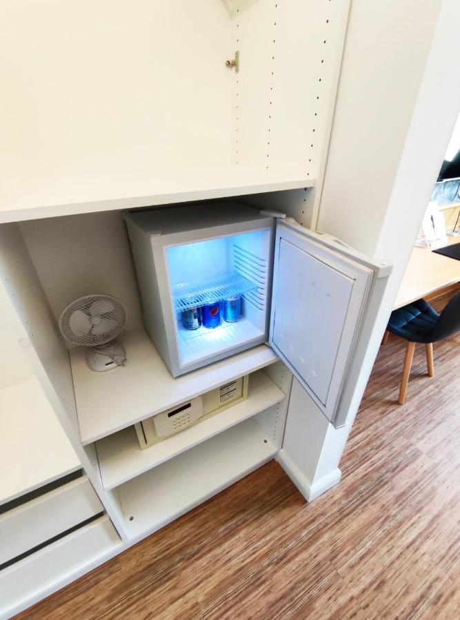 Schaefers Hotel, Self-Check-In, Cafe Und Baecker Am Hotel 弗希塔 外观 照片