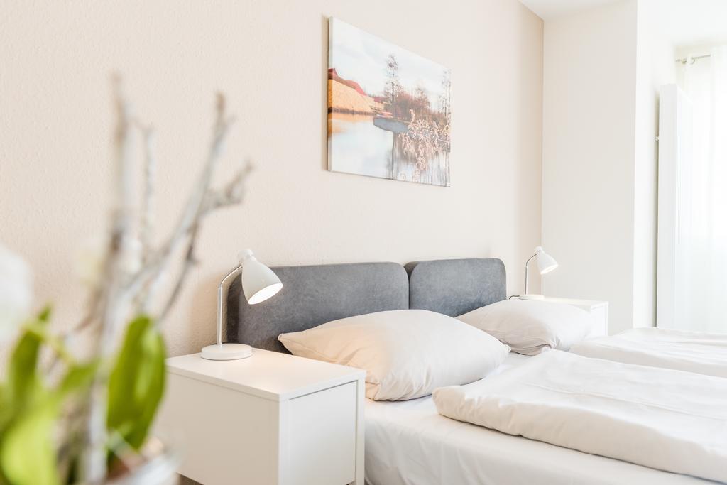 Schaefers Hotel, Self-Check-In, Cafe Und Baecker Am Hotel 弗希塔 外观 照片