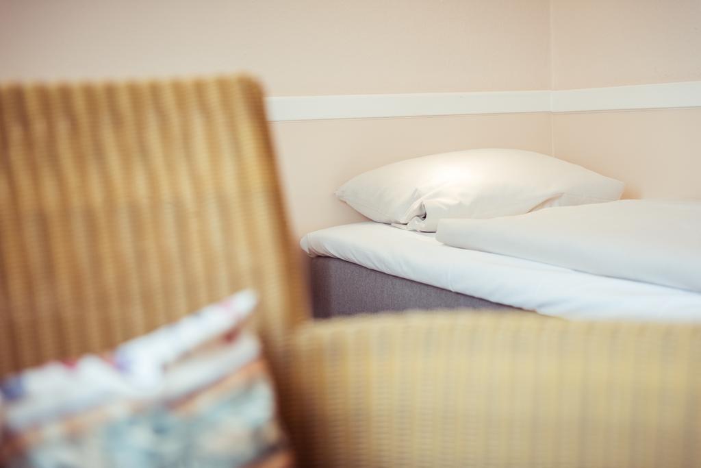Schaefers Hotel, Self-Check-In, Cafe Und Baecker Am Hotel 弗希塔 外观 照片